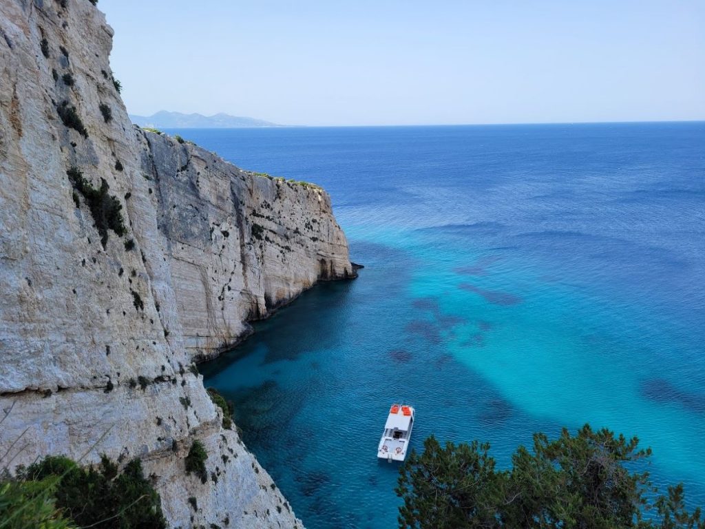 Zakynthos, Blue caves
